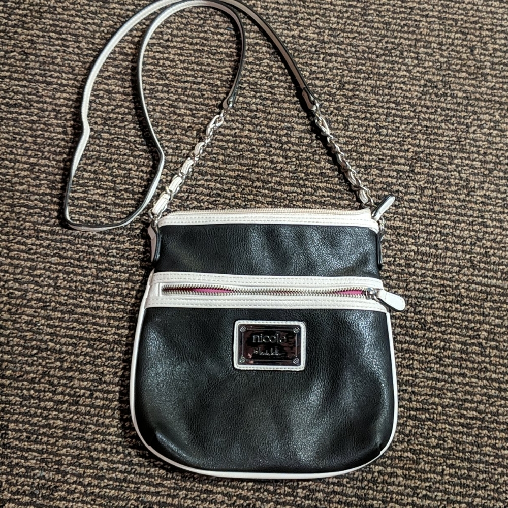 Nicole by Nicole Miller crossbody purse